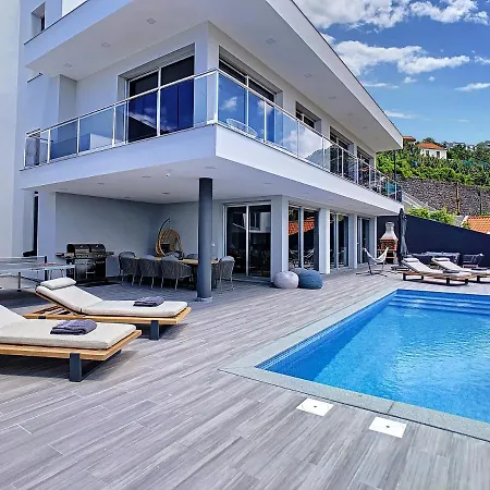 Villa Wild River - Pool & Sea View By Lovelystay Ribeira Brava