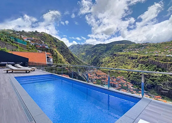 Wild River By Lovelystay * Ribeira Brava